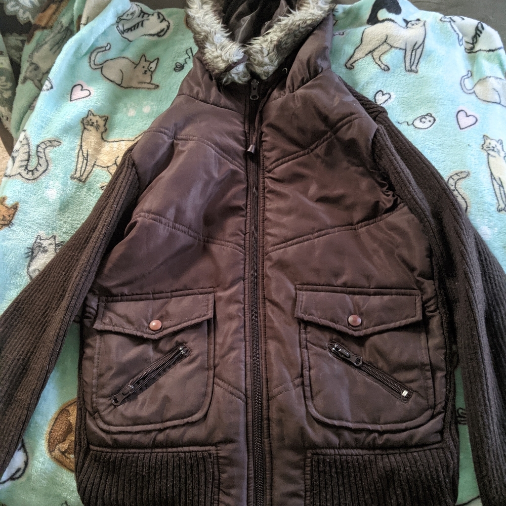 Sweater jacket with functional zipper xl